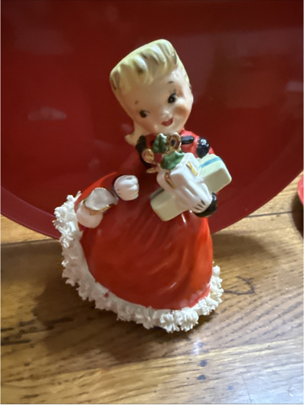Vtg 1956 Napco Christmas Shopper Girl Spaghetti AX1697A (Missing Umbrella)